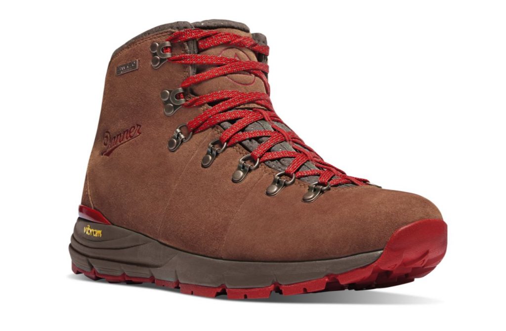 Danner Boots Review and Buying Guide - Danner Mountain 600 Boots - Best Danner Boots for Hiking