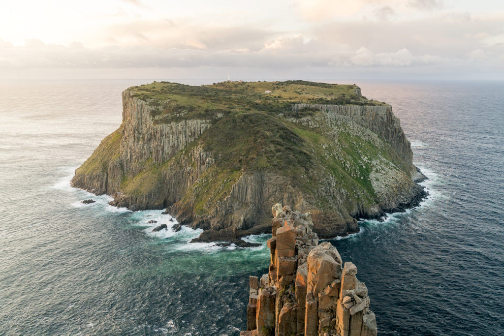 WALKING THE THREE CAPES TRACK IN TASMANIA