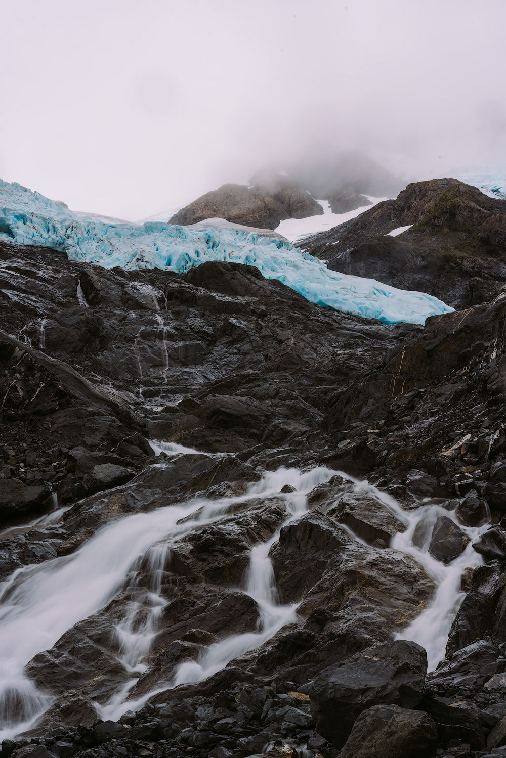 5 Epic Alaska Hiking and Backpacking Adventures Byron Glacier Renee Roaming 4