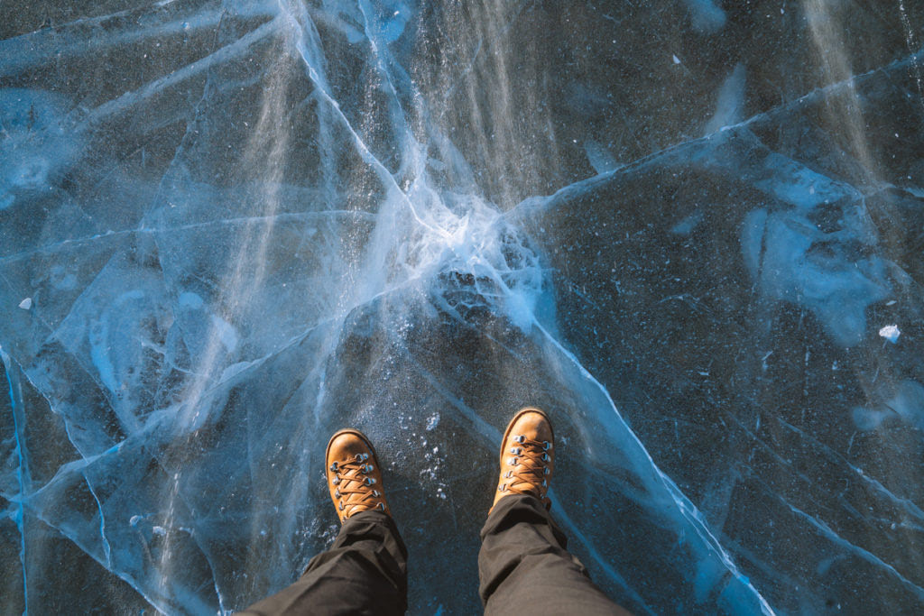 Planning a Trip to Banff in Winter - Frozen Lake - Renee Roaming