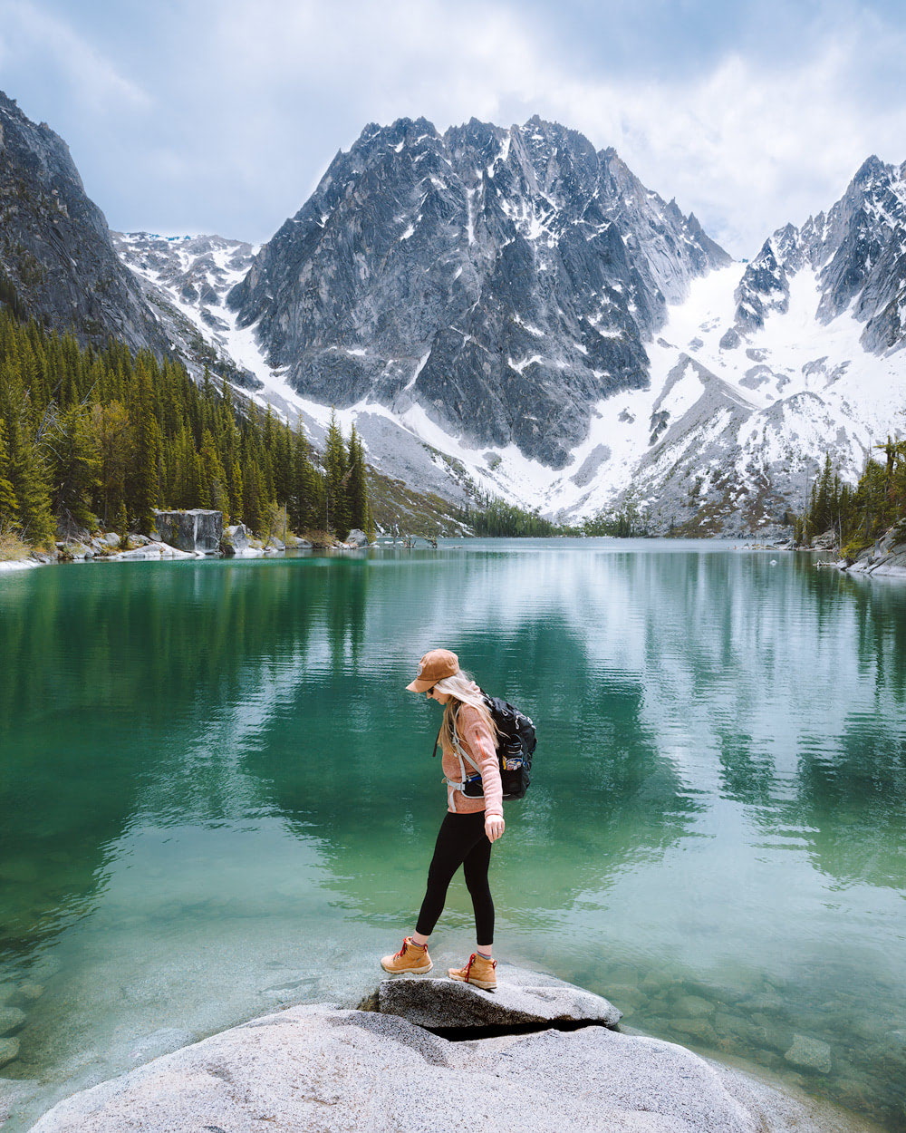 Beginner Friendly Hikes in Washington State - Colchuck Lake Leavenworth