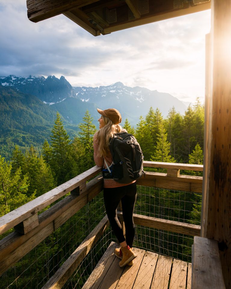 Beginner Hikes in Washington: 18 Incredible Spots - Beginner FrienDly Hikes In Washington State Heybrook Lookout 768x960