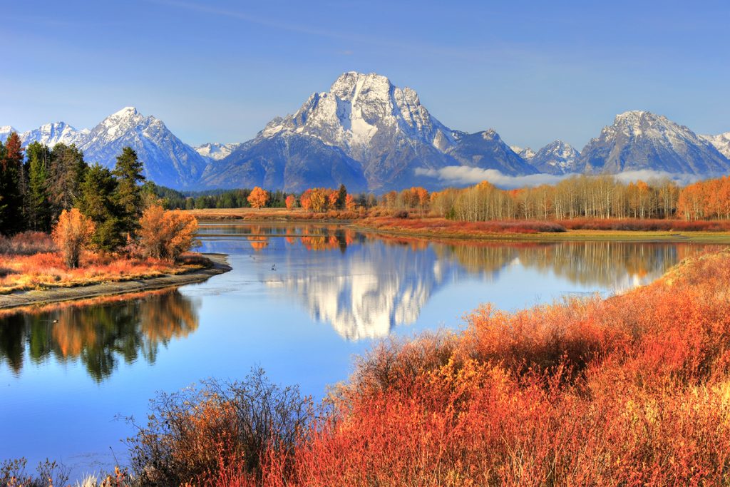 12 Best National Parks To Visit In The Fall - Grand Teton National Park Oxbow Bend