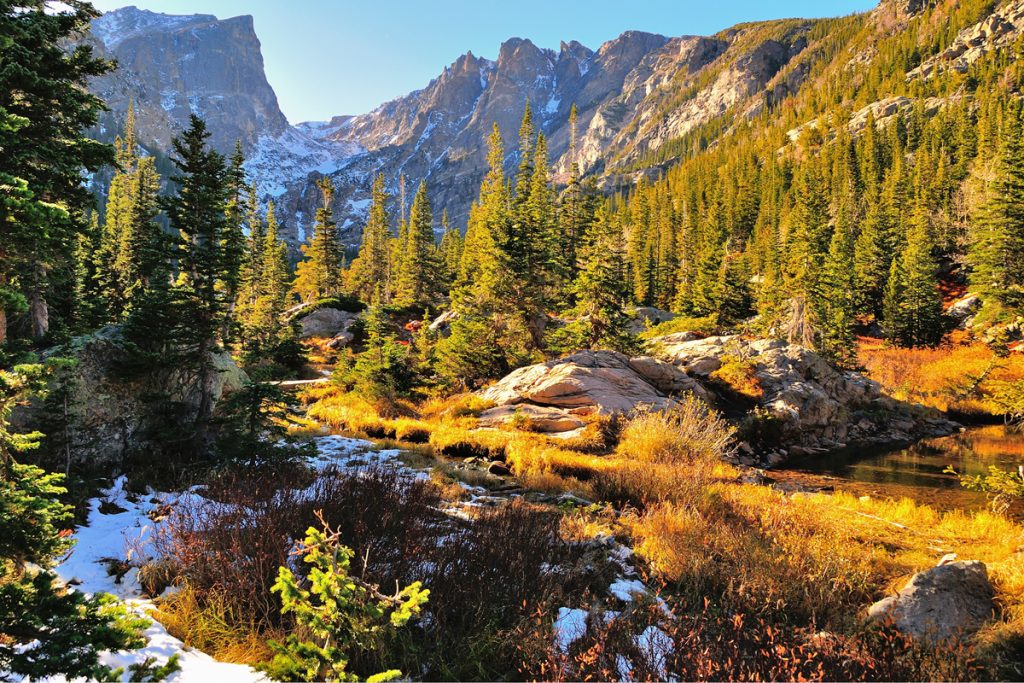 12 Best National Parks To Visit In The Fall - Rocky Mountain National Park Dream Lake