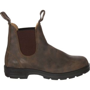 Best Gifts for Outdoor Women - Blundstone Classic 550 Chelsea Boots