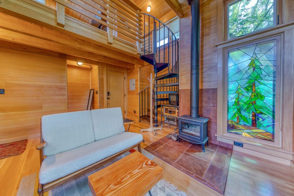 Magical Oregon Treehouses You Can Rent - Tabor Oregon Treehouse