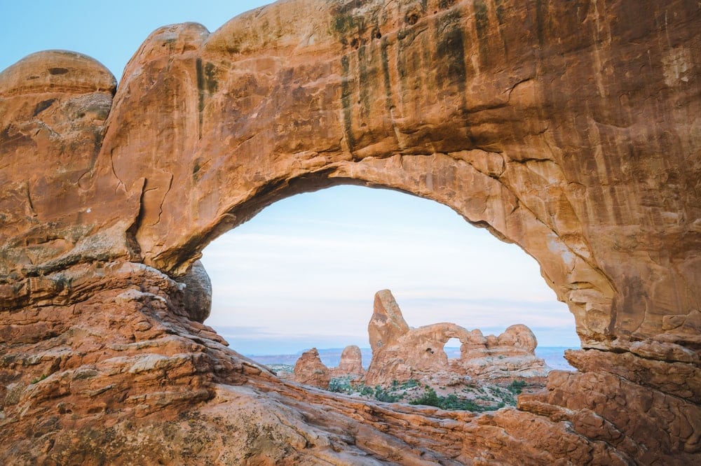 Arches National Park The Windows Ultimate Utah National Parks Road Trip Itinerary - Arches National Park The Windows