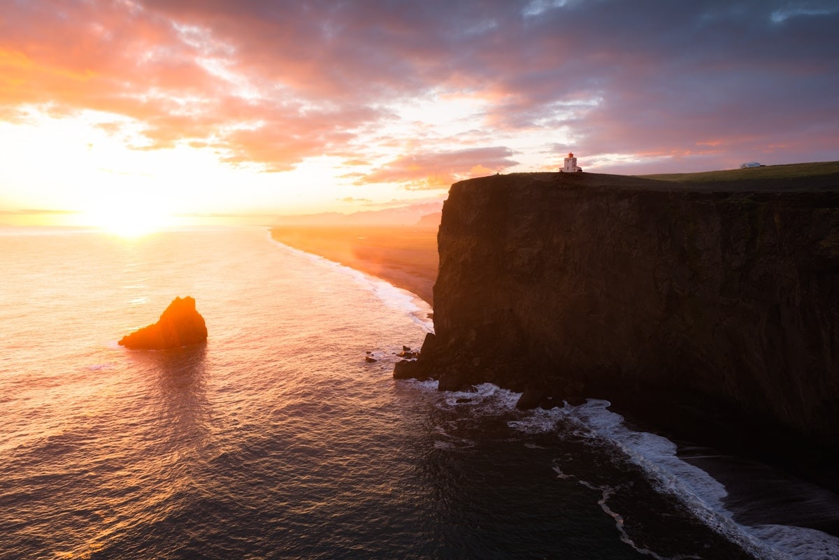 Incredible Iceland Road Trip Itinerary and Planning Guide - Dyrholaey Lighthouse