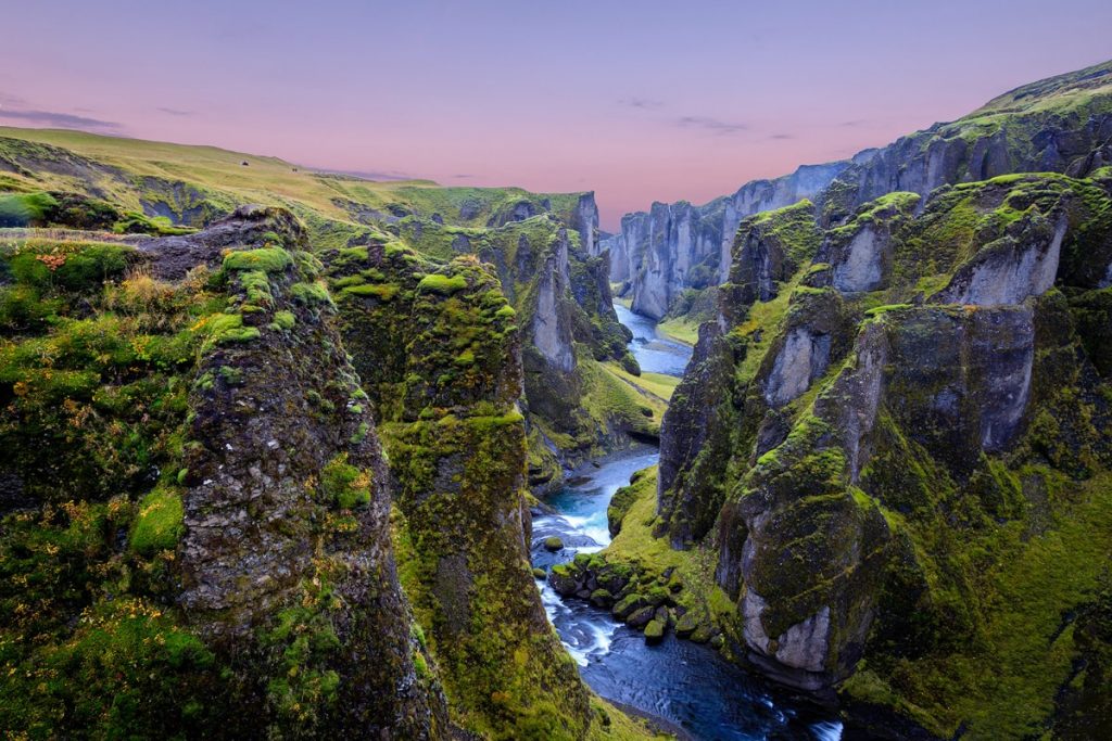 Fjadrargljufur Canyon