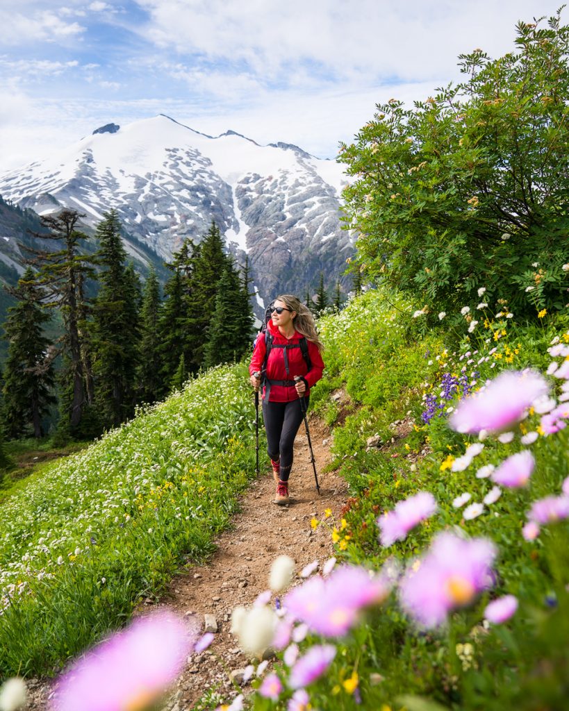 Must-Know Backpacking Tips For Women - Mentally and Physically Preparing for Backpacking