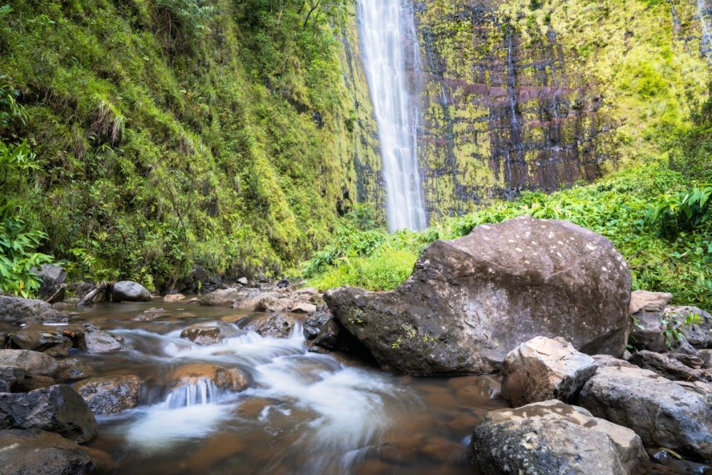 EPIC USA Road Trip Bucket List - Hana Highway Road Trip Maui