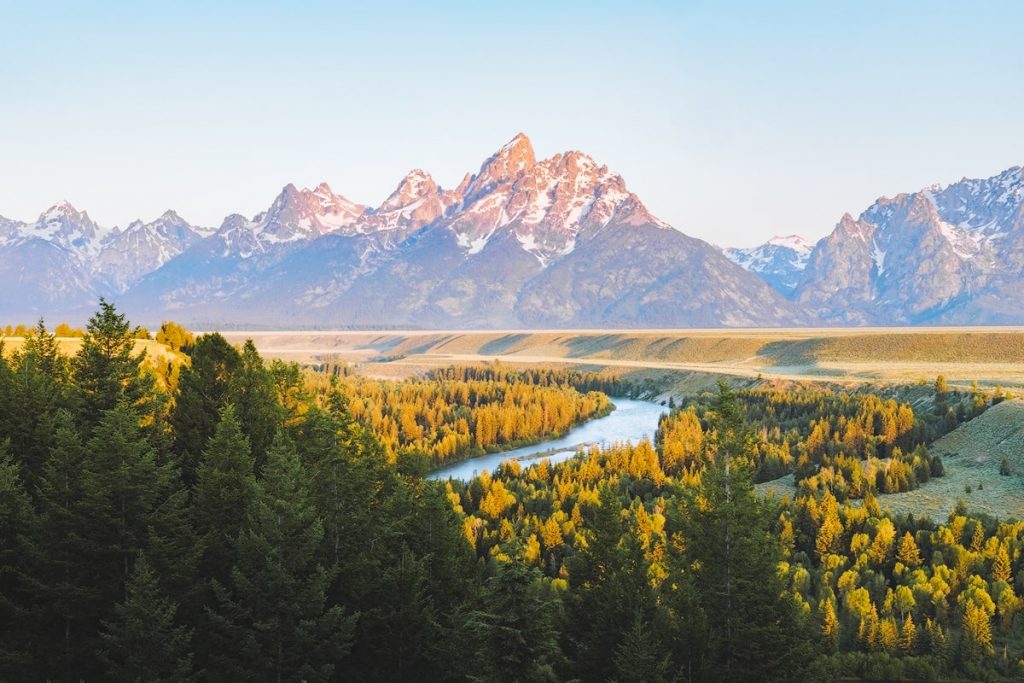 EPIC USA Road Trip Bucket List - Rocky Mountain Road Trip through Grand Teton National Park