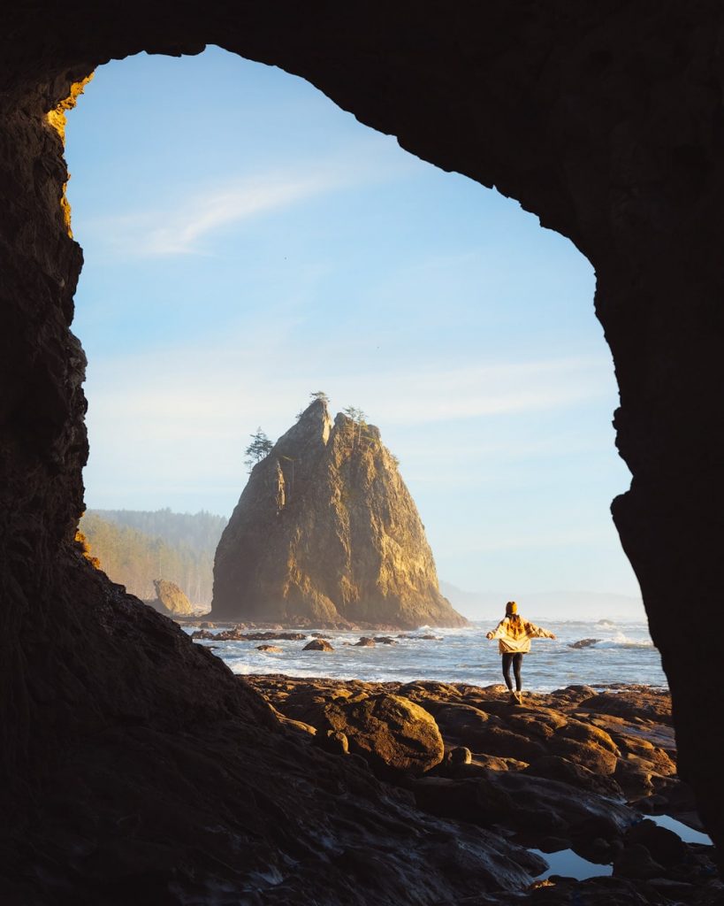 Olympic National Park Guide - Visit Rialto Beach Hole in the Wall
