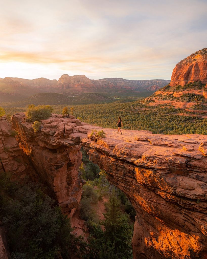 Incredible Sedona Red Rocks Hike - Devils Bridge Trail