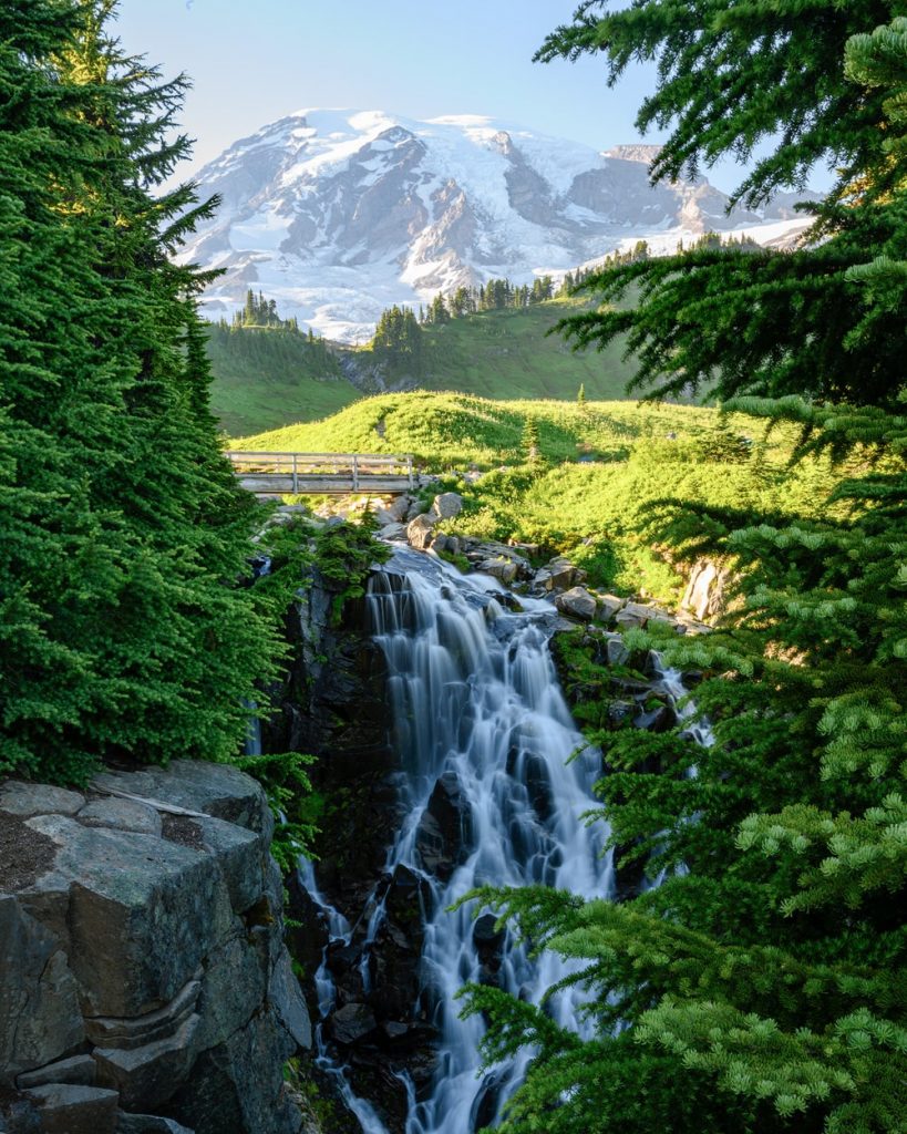 Best Hikes in Mount Rainier - Myrtle Falls