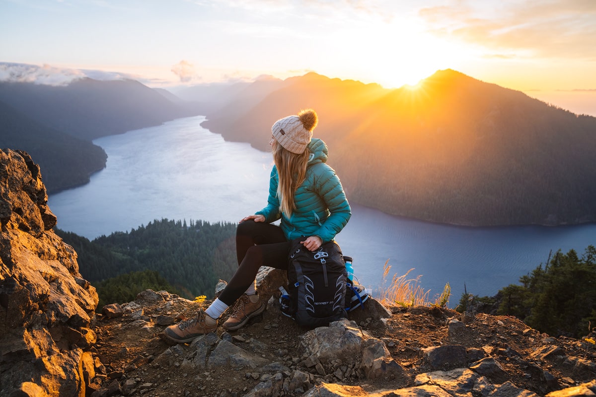 What To Pack For Hiking: Ultimate Day Hiking Essentials List
