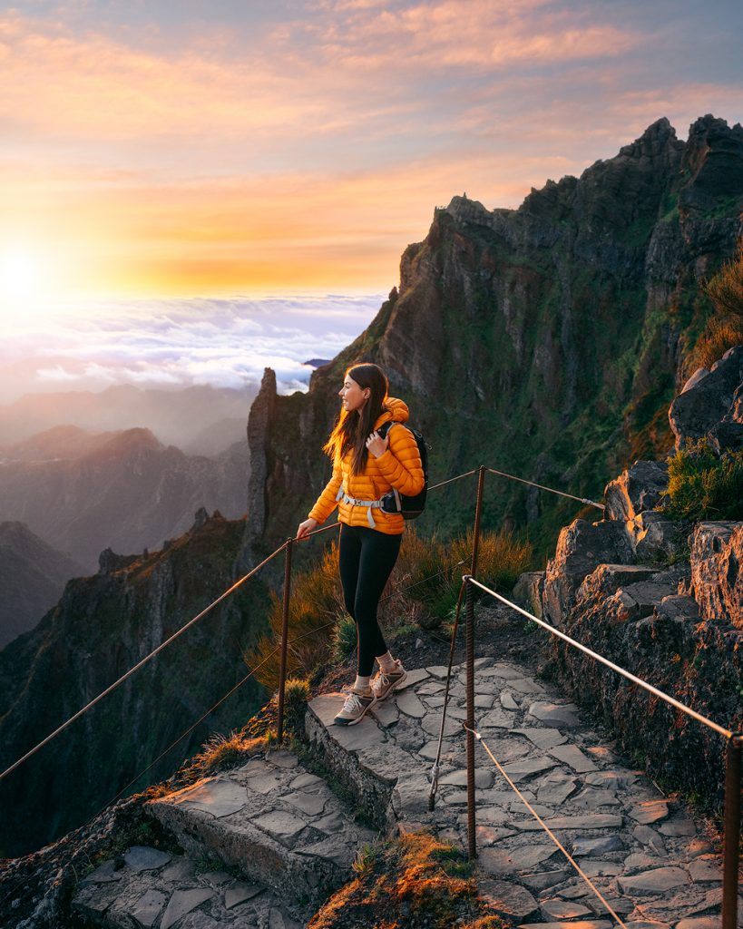 Incredible things to do in Madeira, Portugal - Hike Pico do Arieiro to Pico Ruivo