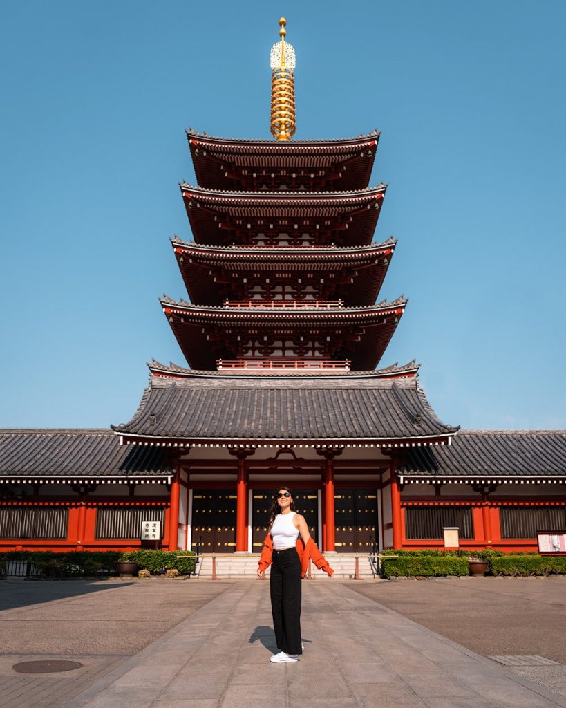 Best Things To Do and See in Tokyo Japan - Senso Ji Temple 2