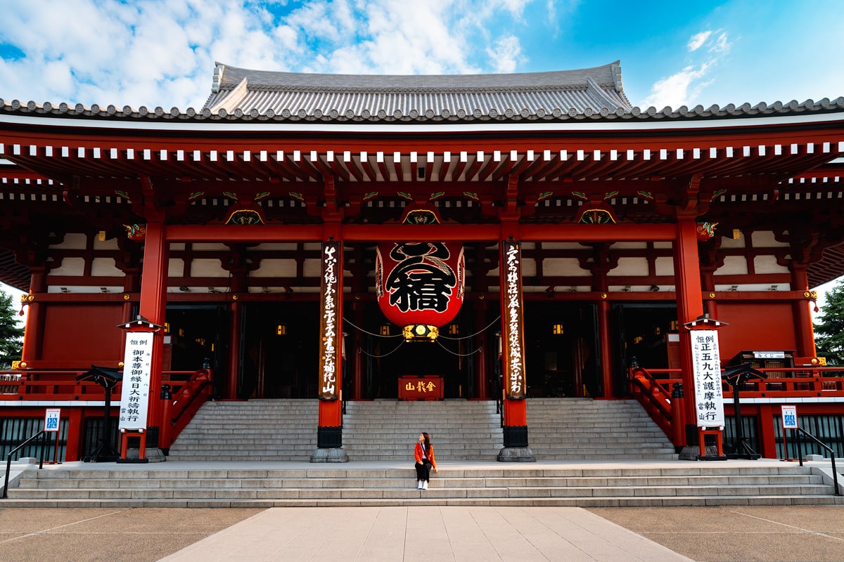 Best Things To Do and See in Tokyo Japan - Senso Ji Temple 4