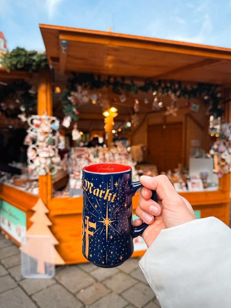 A First-Timer's Guide to Visiting Vienna Christmas Markets - Am Hof Christmas Market